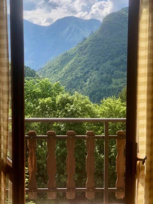 Appartamento Panoramico Casa Gerro Averara エクステリア 写真