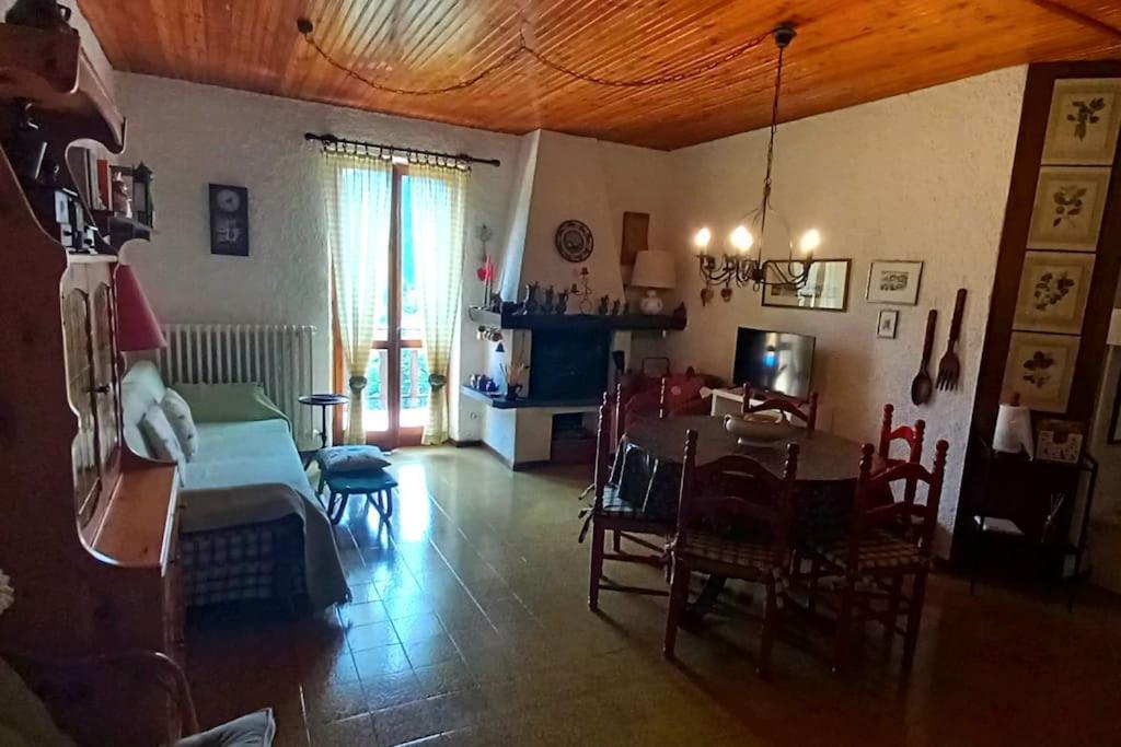 Appartamento Panoramico Casa Gerro Averara エクステリア 写真