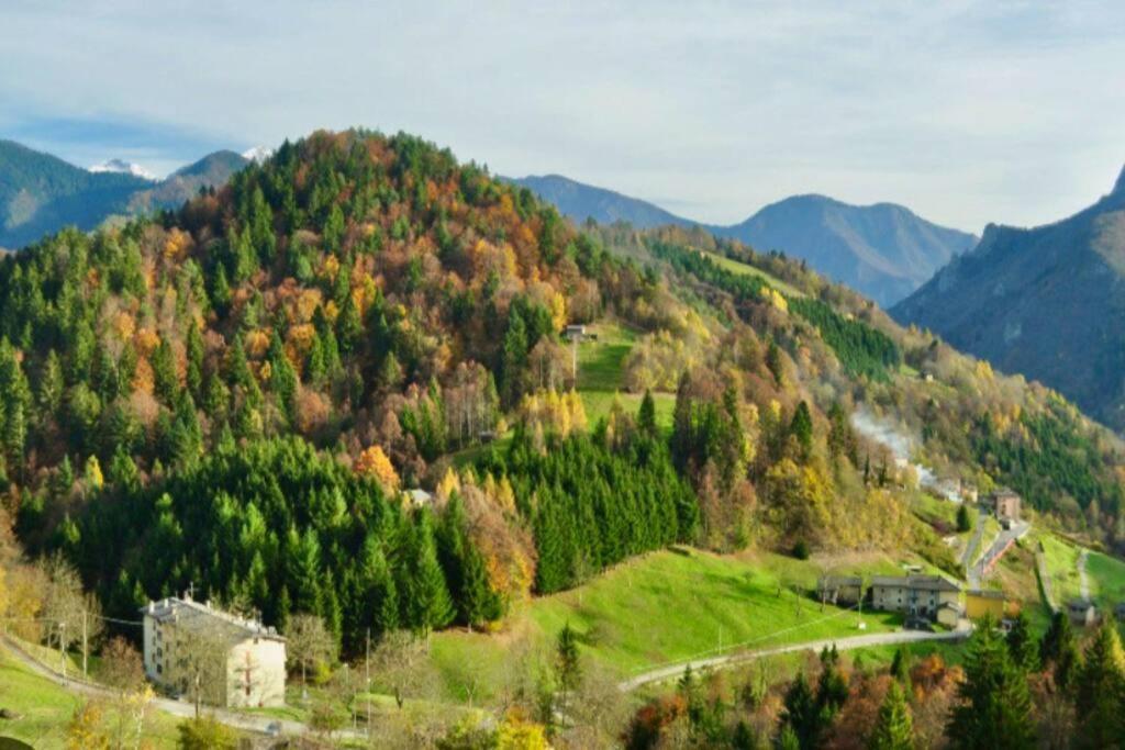 Appartamento Panoramico Casa Gerro Averara エクステリア 写真